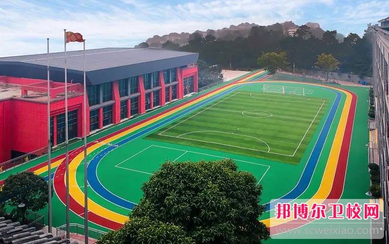 2023年重慶護理學校和職高哪個好