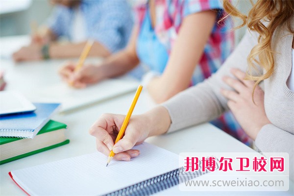 廈門醫(yī)學(xué)高等專科學(xué)?？谇会t(yī)學(xué)專業(yè)介紹