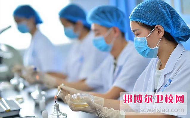 浙江2024年女生上護(hù)理學(xué)校學(xué)什么好