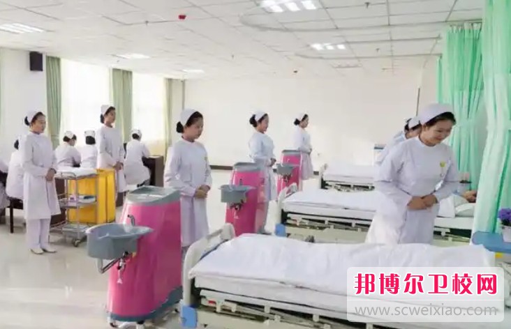 四川2025年護(hù)理學(xué)校什么時(shí)候開學(xué)