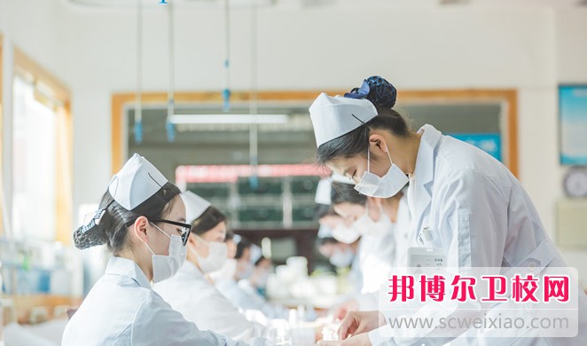 四川2025年護理學(xué)校都能學(xué)什么